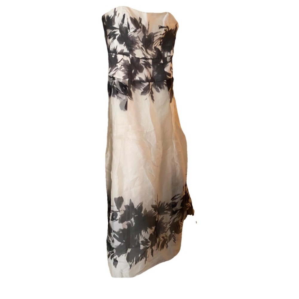 NWT MILLY AVANEY STRAPLESS DRESS
BLACK & WHITE. GORGEOUS DRESS FOR SLL OCCASIONS